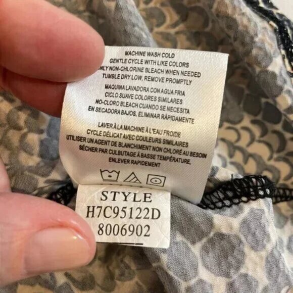 Ellen Tracy Snakeskin Print Top Drape Neck Sleeveless Black Brown Sheen Size L - Picture 8 of 8